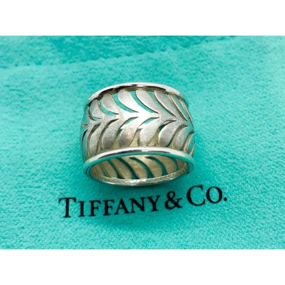 Tiffany & Co. Paloma Picasso Villa Palm Leaf Wide Silver Ring Band Size 4.75